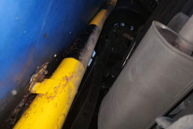 Used Roewe i5 2021 1.5L CVT Black Gold Edition Chassis Rear Right