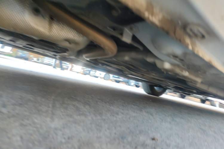 Used Roewe i5 2021 1.5L Manual Platinum Edition Chassis Rear Right