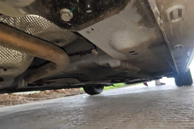 Used Roewe i5 2021 1.5L CVT Platinum Edition Chassis Rear Right