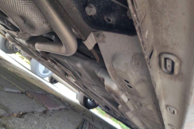 Used Roewe i5 2021 1.5L Manual Platinum Edition Chassis Rear Right