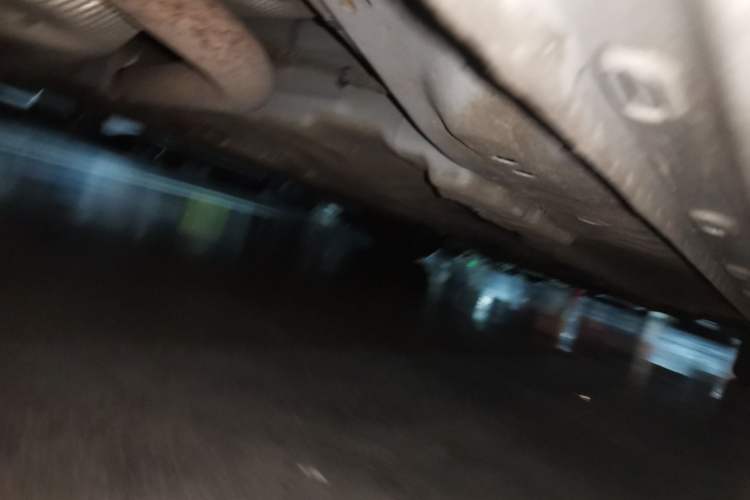 Used Roewe i5 2021 1.5L CVT Diamond Edition Chassis Rear Right