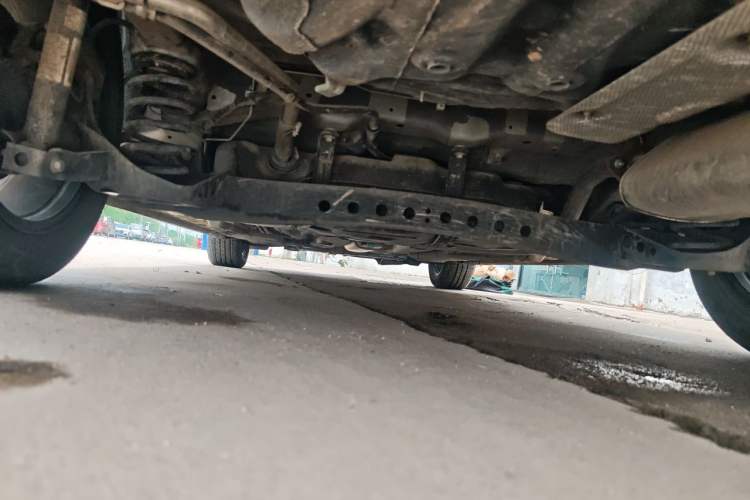 Used Roewe i5 2021 Revised Version 1.5L CVT Diamond Edition Chassis Rear