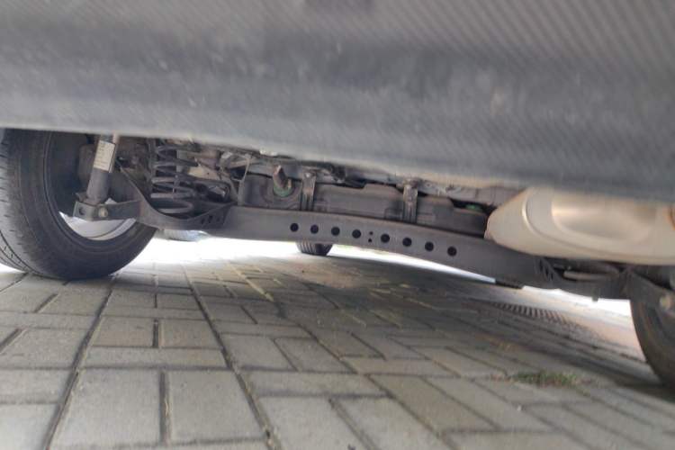 Used Roewe i5 2021 1.5L Manual Platinum Edition Chassis Rear