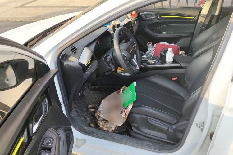 Used Roewe i5 2021 Revised Version 1.5L CVT Diamond Edition Driver Seat