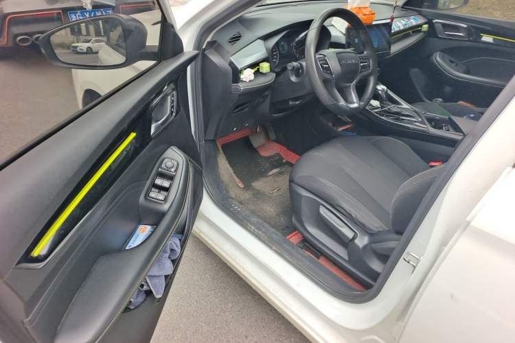 Used Roewe i5 2021 1.5L CVT Platinum Edition Driver Seat