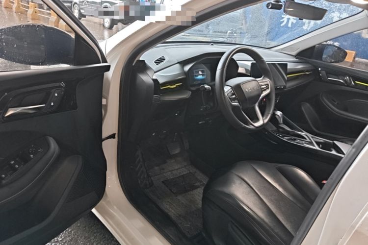 Used Roewe i5 2021 1.5L CVT Diamond Edition Driver Seat