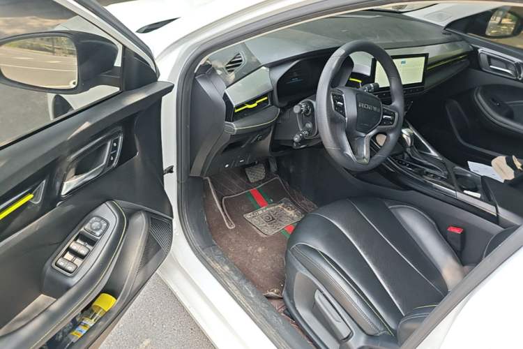 Used Roewe i5 2021 1.5L CVT Diamond Edition Driver Seat