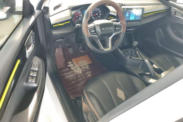 Used Roewe i5 2021 1.5L Manual Comfort Edition Driver Seat