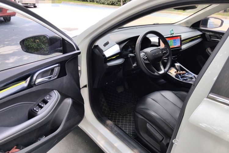 Used Roewe i5 2021 Revised Version 1.5L CVT Diamond Edition Driver Seat