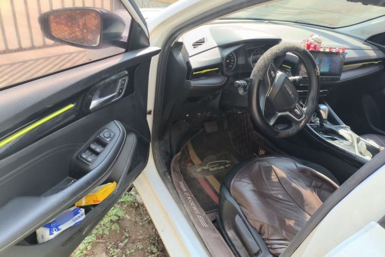 Used Roewe i5 2021 1.5L CVT Platinum Edition Driver Seat