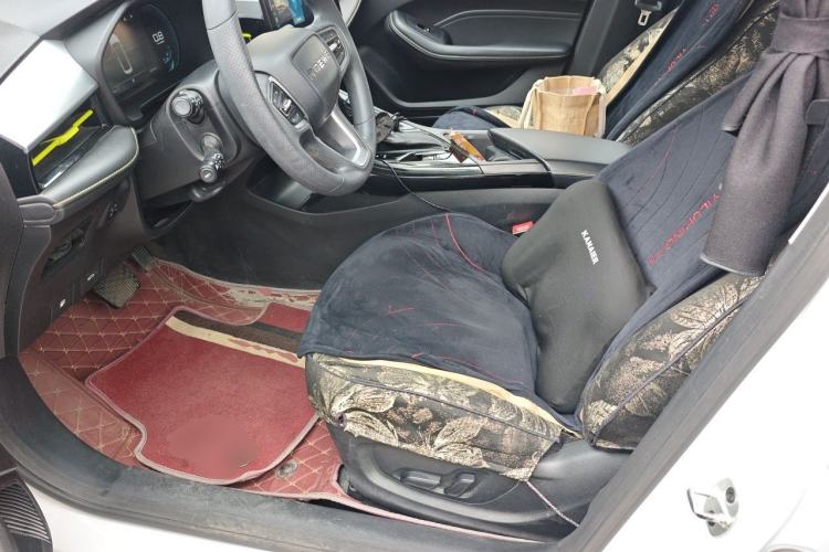 Used Roewe i5 2021 1.5L CVT Starry Edition Driver Seat
