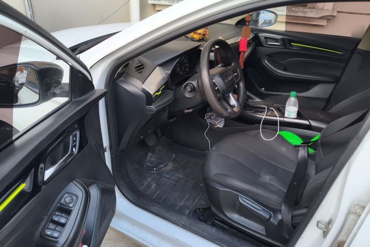 Used Roewe i5 2021 1.5L CVT Platinum Edition Driver Seat