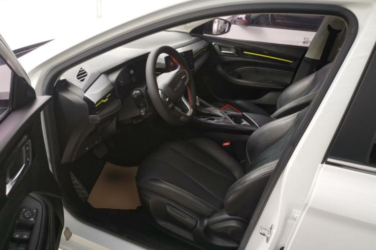 Used Roewe i5 2021 1.5L CVT Diamond Edition Driver Seat