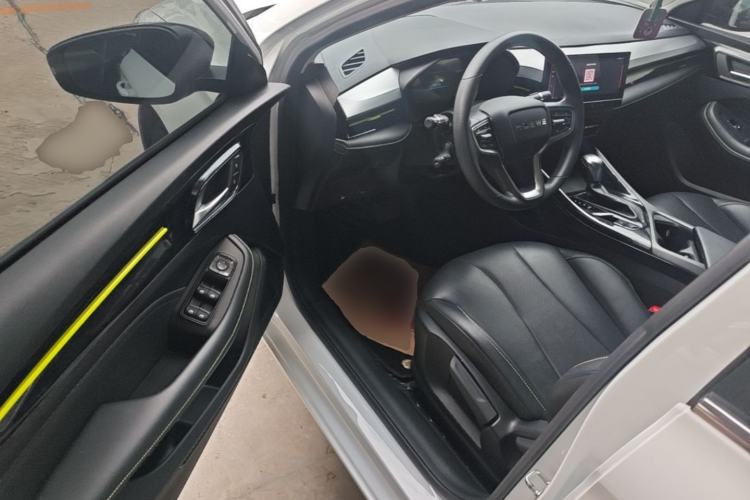 Used Roewe i5 2021 Revised Version 1.5L CVT Diamond Edition Driver Seat