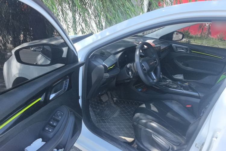Used Roewe i5 2021 Revised Version 1.5L CVT Diamond Edition Driver Seat