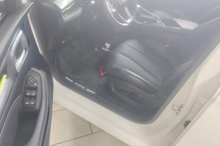 Used Roewe i5 2021 1.5L CVT Starry Edition Driver Seat