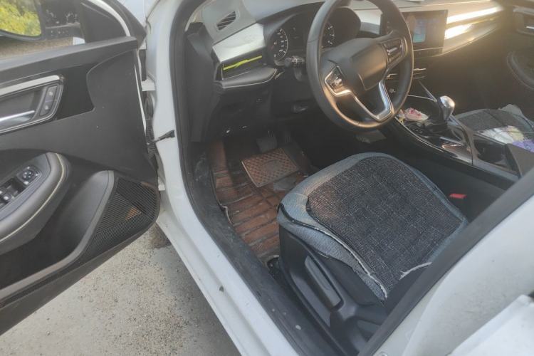 Used Roewe i5 2021 1.5L CVT Platinum Edition Driver Seat