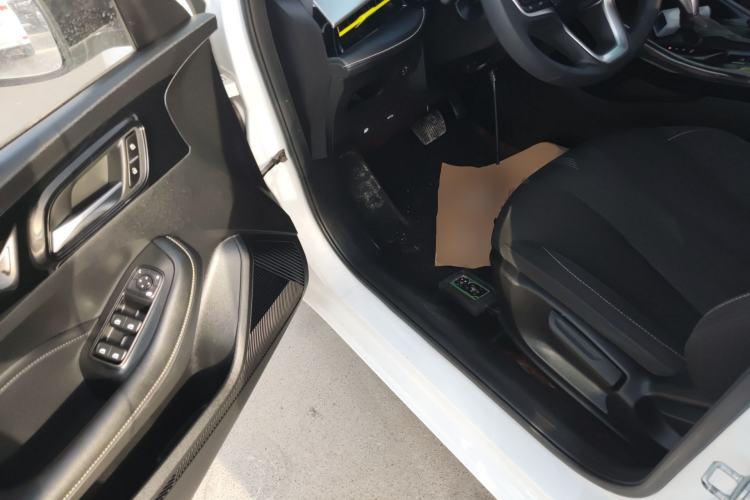 Used Roewe i5 2021 1.5L CVT Platinum Edition Driver Seat