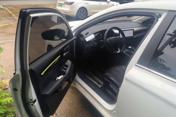 Used Roewe i5 2021 1.5L CVT Diamond Edition Driver Seat