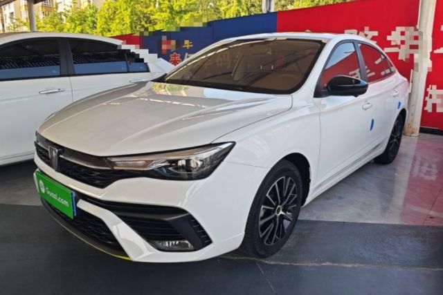 Używany Roewe i5 2021 Revised Version 1.5L CVT Diamond Edition