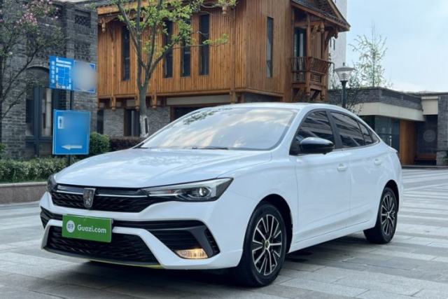 Roewe i5 2021 Revised Version 1.5L CVT Diamond Edition مستعملة