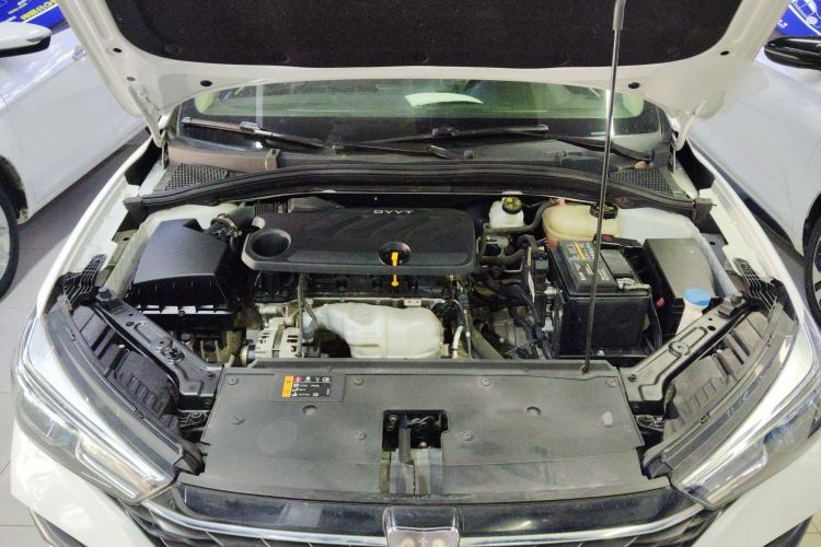 Used Roewe i5 2021 Revised 1.5L CVT Starry Edition Engine Bay