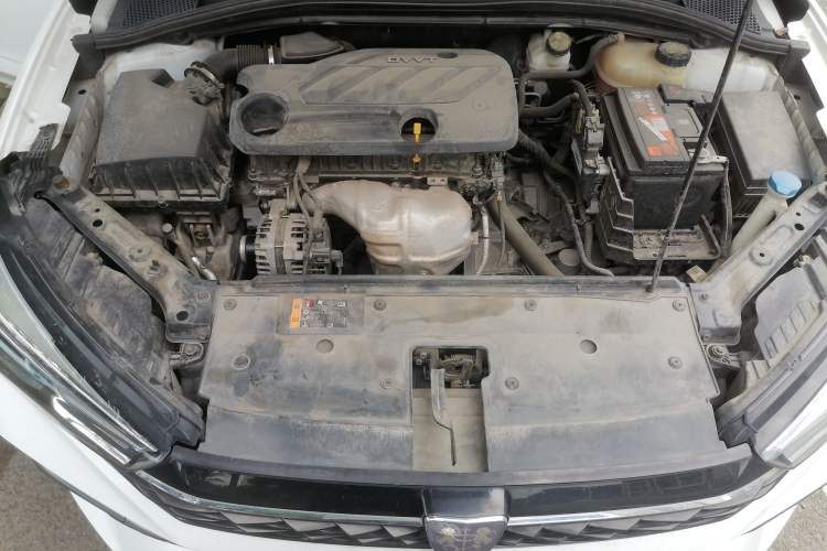 Used Roewe i5 2021 1.5L CVT Diamond Edition Engine Bay