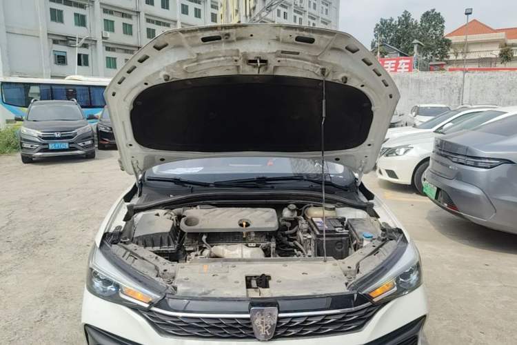 Used Roewe i5 2021 Revised Version 1.5L CVT Diamond Edition Engine Bay