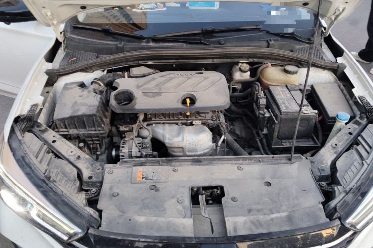 Used Roewe i5 2021 Revised Version 1.5L CVT Diamond Edition Engine Bay