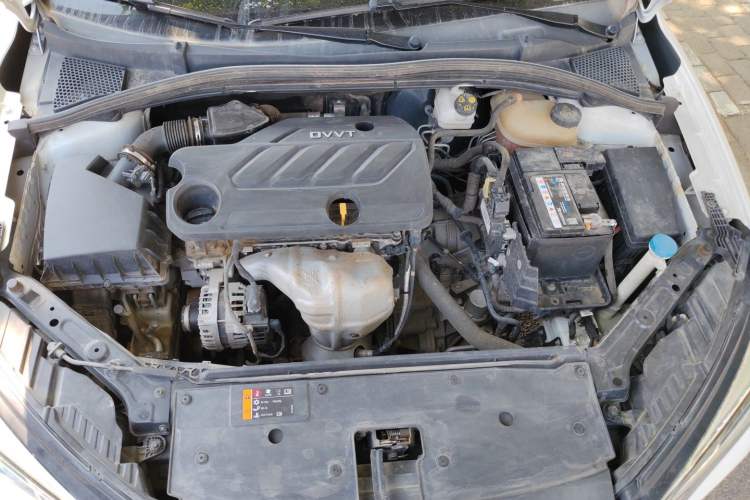 Used Roewe i5 2021 1.5L CVT Diamond Edition Engine Bay