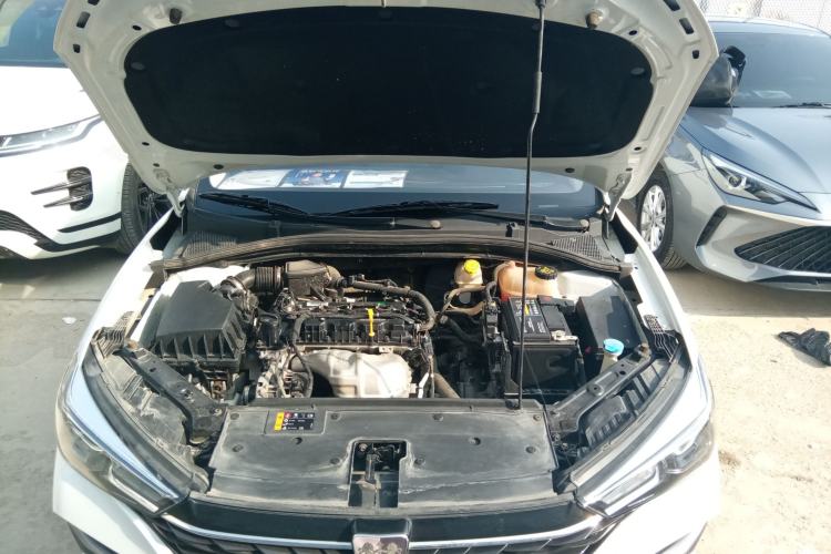 Used Roewe i5 2021 1.5L Manual Platinum Edition Engine Bay