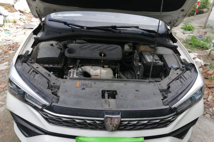 Used Roewe i5 2021 Revised Version 1.5L CVT Diamond Edition Engine Bay