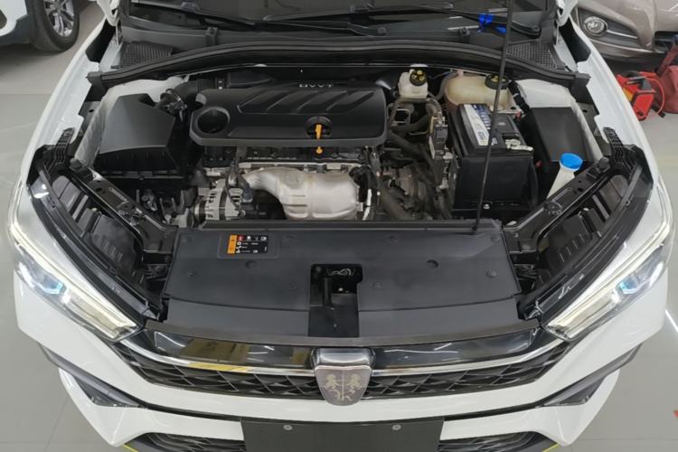 Used Roewe i5 2021 Revised Version 1.5L CVT Diamond Edition Engine Bay