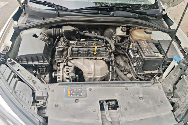 Used Roewe i5 2021 1.5L CVT Platinum Edition Engine Bay