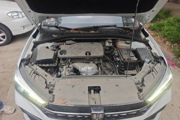 Used Roewe i5 2021 1.5L CVT Starry Edition Engine Bay