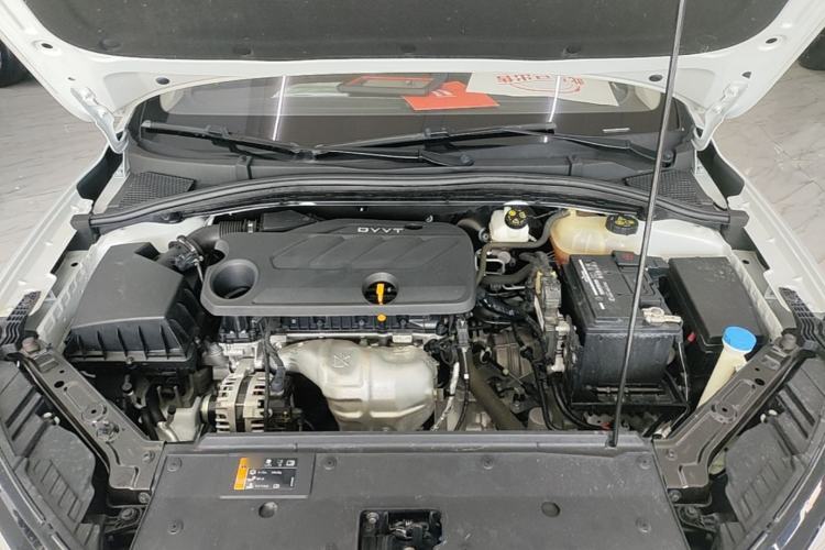 Used Roewe i5 2021 Revised Version 1.5L CVT Diamond Edition Engine Bay