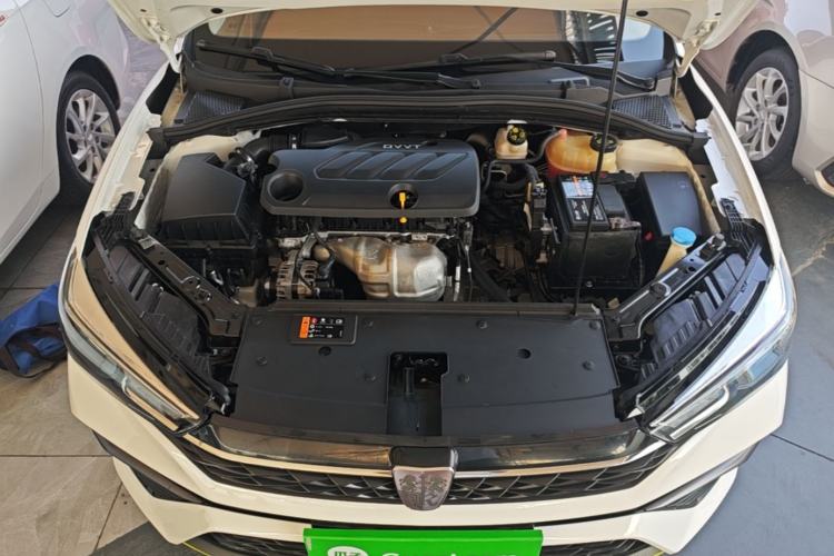 Used Roewe i5 2021 Revised Version 1.5L CVT Diamond Edition Engine Bay