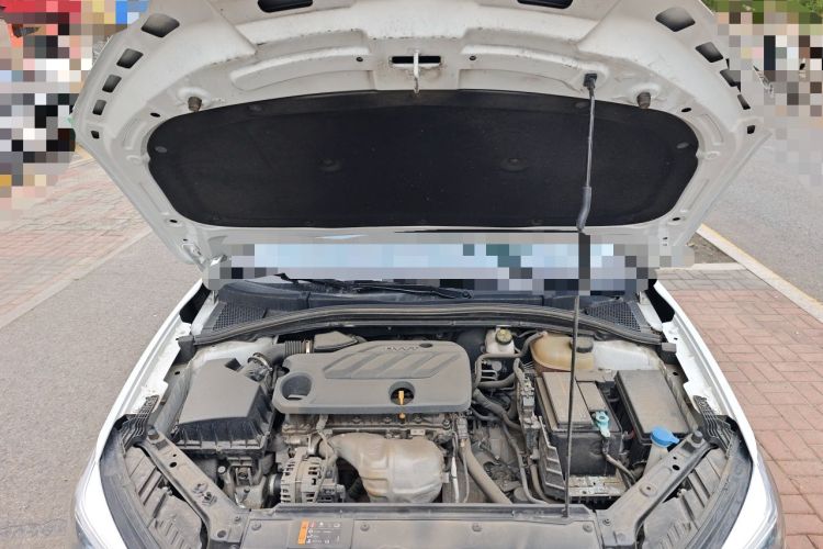Used Roewe i5 2021 1.5L CVT Starry Edition Engine Bay