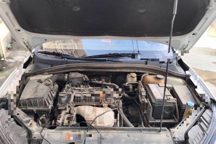 Used Roewe i5 2021 1.5L CVT Platinum Edition Engine Bay