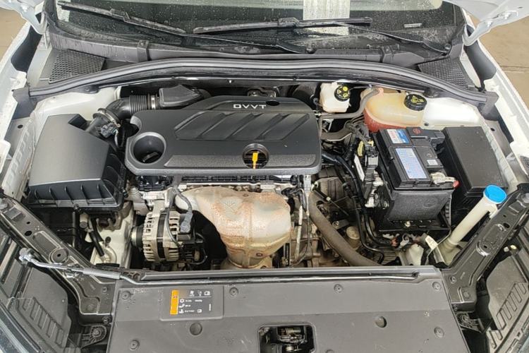 Used Roewe i5 2021 Revised Version 1.5L CVT Diamond Edition Engine Bay