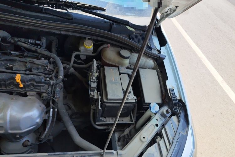 Used Roewe i5 2021 1.5L Manual Platinum Edition Engine Bay Left