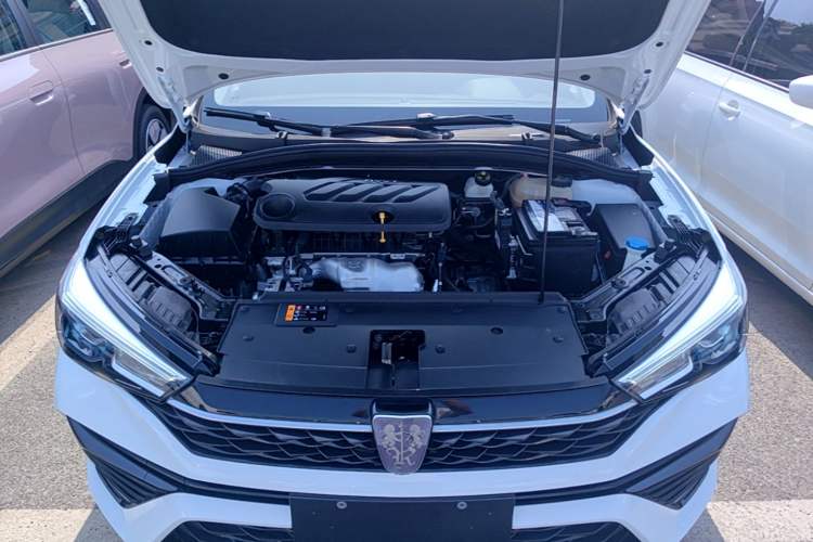 Used Roewe i5 2021 1.5L CVT Starry Edition Engine Bay