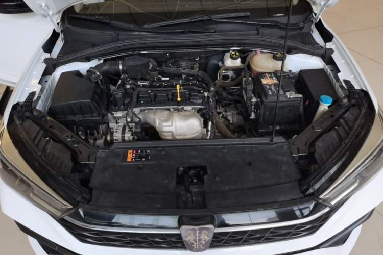 Used Roewe i5 2021 1.5L CVT Platinum Edition Engine Bay