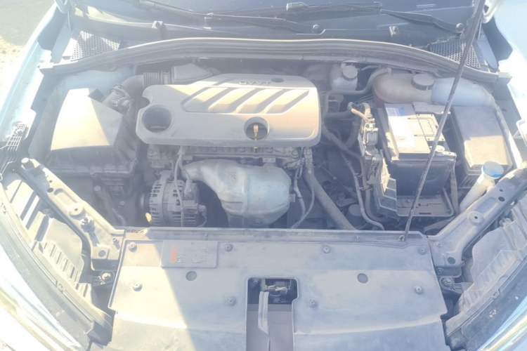 Used Roewe i5 2021 1.5L CVT Starry Edition Engine Bay