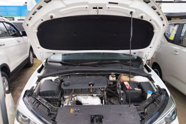 Used Roewe i5 2021 Revised Version 1.5L CVT Diamond Edition Engine Bay
