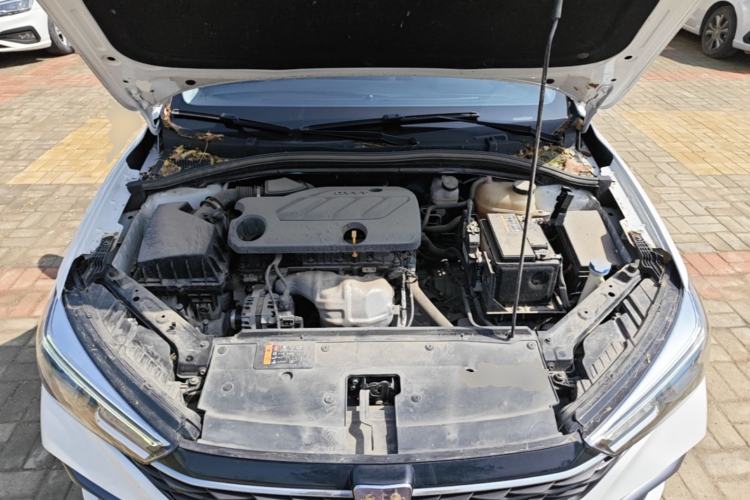 Used Roewe i5 2021 Revised Version 1.5L CVT Diamond Edition Engine Bay