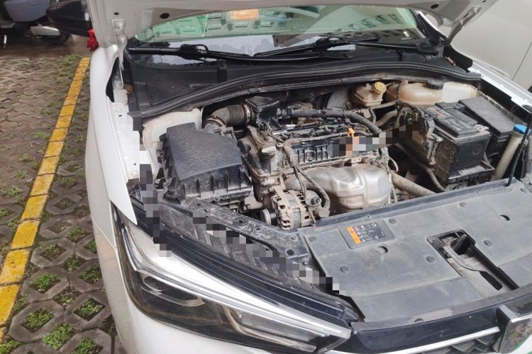 Used Roewe i5 2021 1.5L Manual Platinum Edition Engine Bay Right