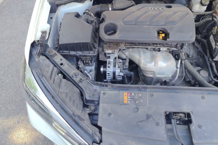 Used Roewe i5 2021 Revised Version 1.5L CVT Diamond Edition Engine Bay Right