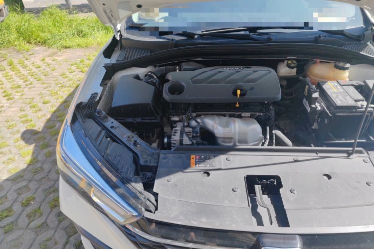 Used Roewe i5 2021 1.5L CVT Diamond Edition Engine Bay Right
