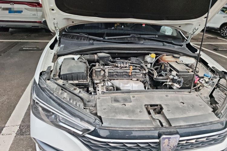 Used Roewe i5 2021 1.5L Manual Platinum Edition Engine Bay Right